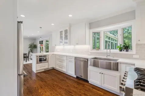 9 Rock Hill Lane Scarsdale NY 10583