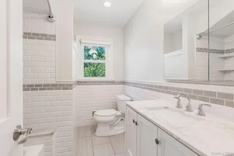 9 Rock Hill Lane Scarsdale NY 10583