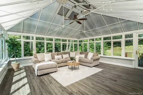 9 Rock Hill Lane Scarsdale NY 10583