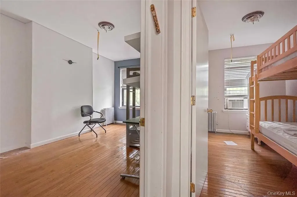 422 Bedford Avenue Brooklyn NY 11249
