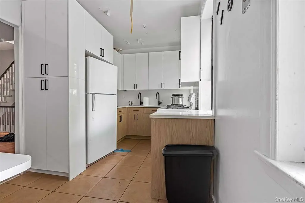 422 Bedford Avenue Brooklyn NY 11249
