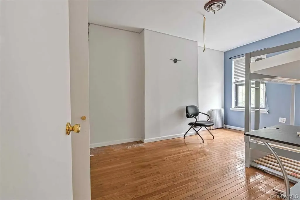422 Bedford Avenue Brooklyn NY 11249
