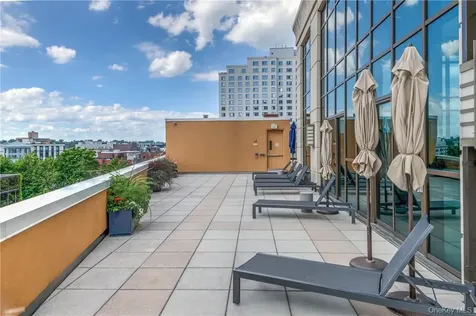 175 Huguenot Street New Rochelle NY 10801