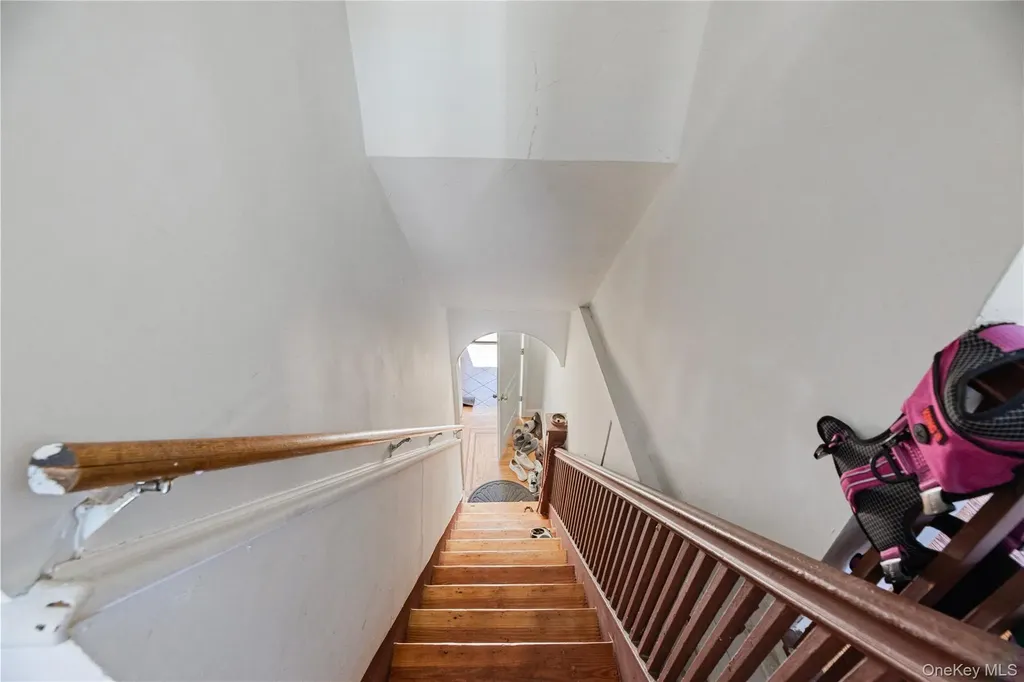 236 Maple Place Mineola NY 11501