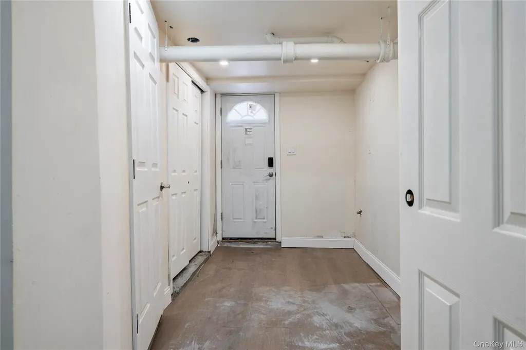 236 Maple Place Mineola NY 11501