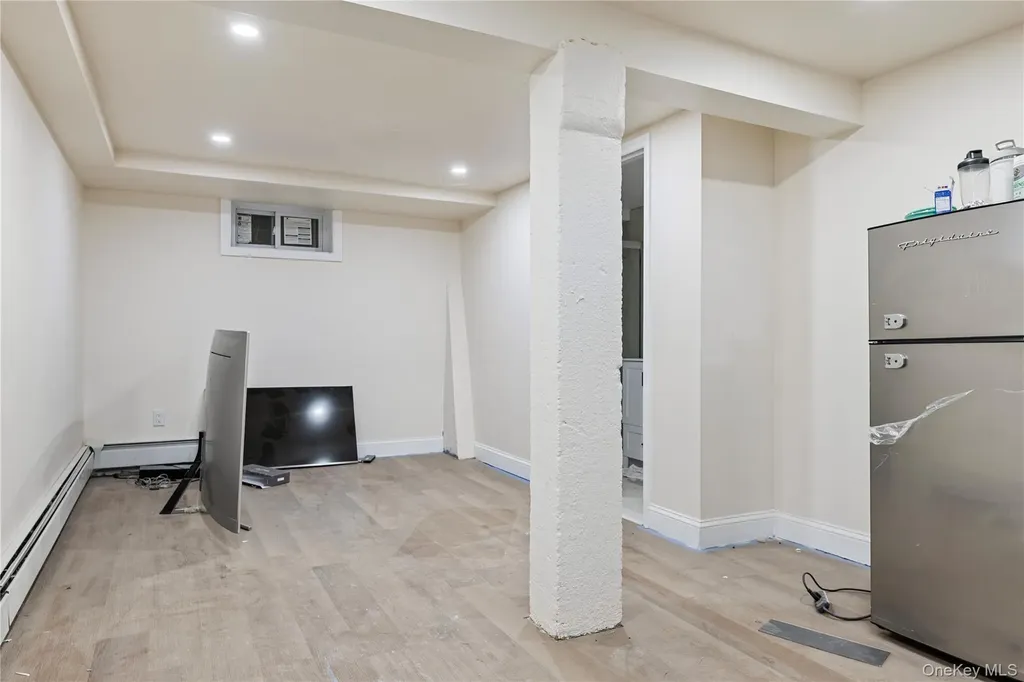 236 Maple Place Mineola NY 11501