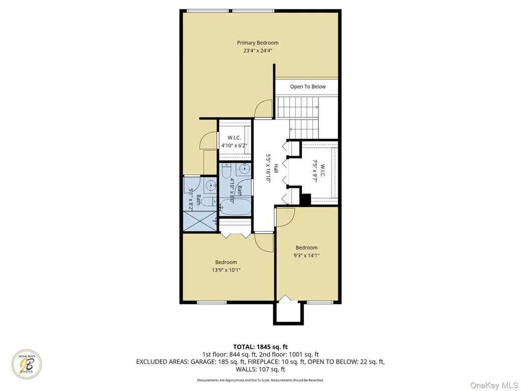 48 Southgate Circle Massapequa Park NY 11762