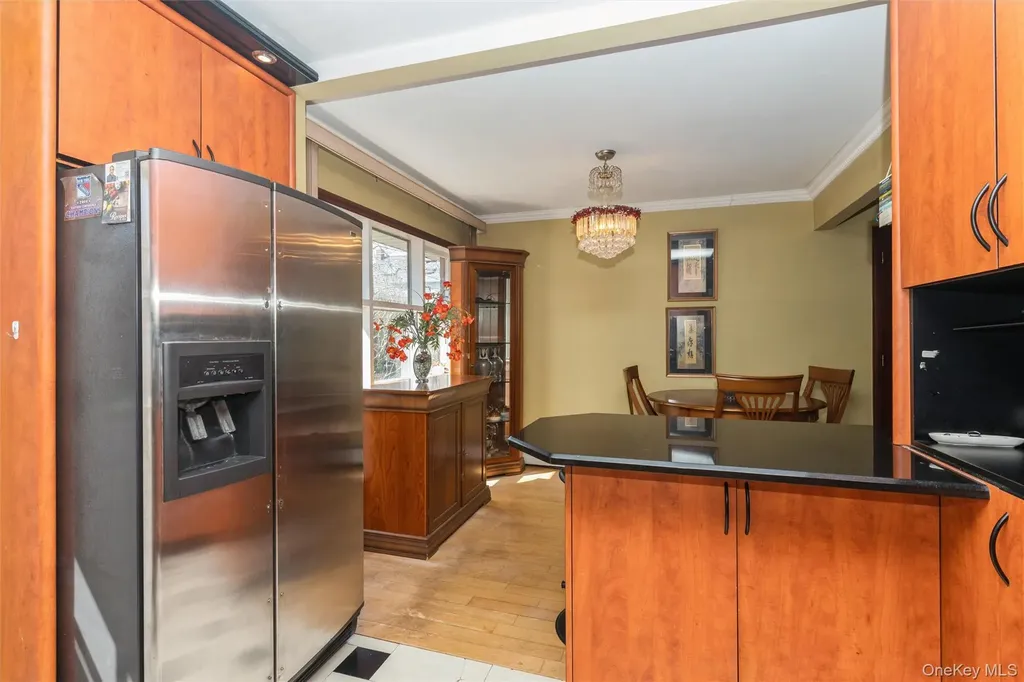 1 Herbert Drive New Hyde Park NY 11040