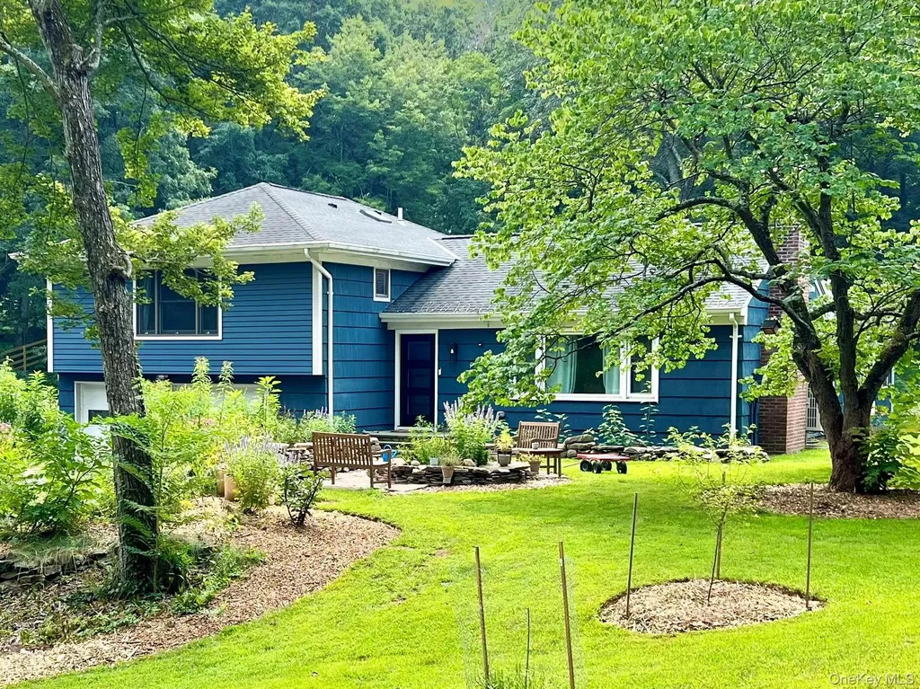 119 Mustato Road Katonah NY 10536
