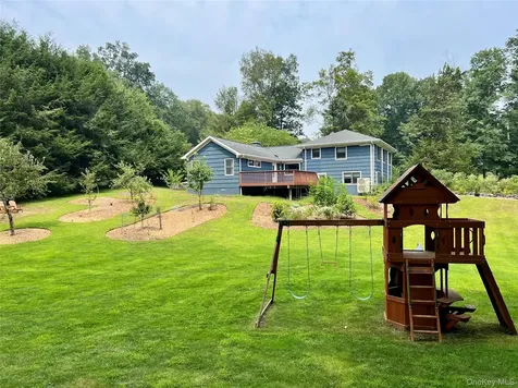 119 Mustato Road Katonah NY 10536