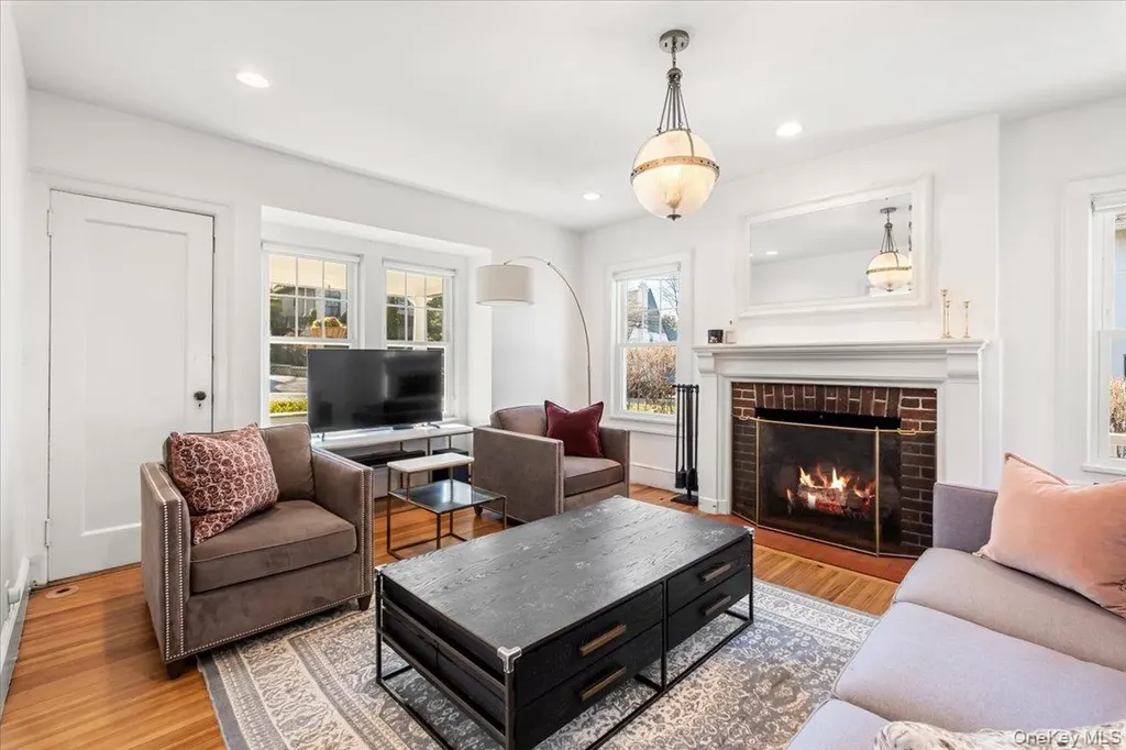143 Gaylor Road Scarsdale NY 10583