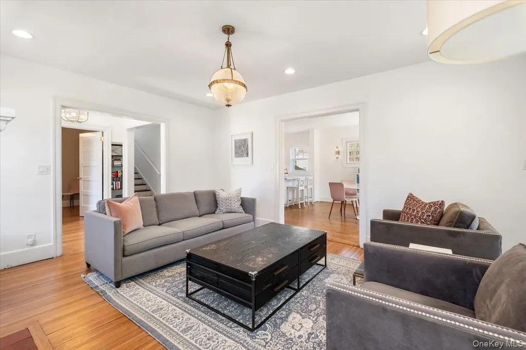143 Gaylor Road Scarsdale NY 10583