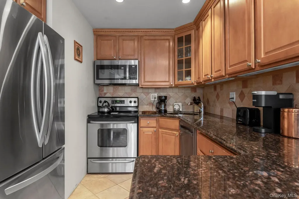 162-11 9th Avenue Beechhurst NY 11357