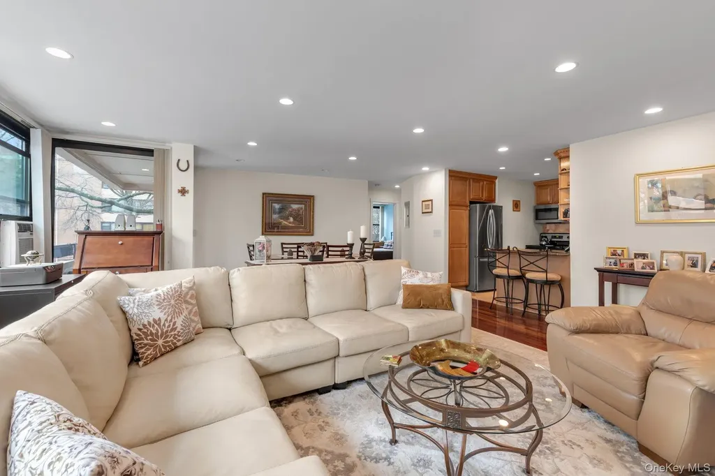 162-11 9th Avenue Beechhurst NY 11357