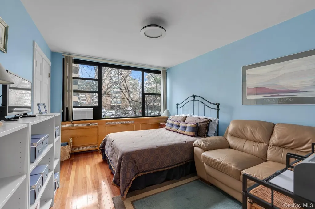 162-11 9th Avenue Beechhurst NY 11357