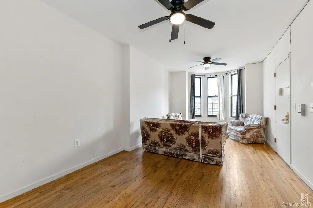 426 54th Street Brooklyn NY 11220