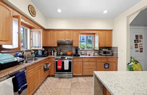 16015 13th Avenue Whitestone NY 11357