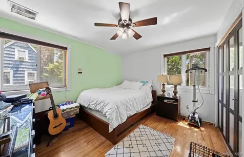 16015 13th Avenue Whitestone NY 11357