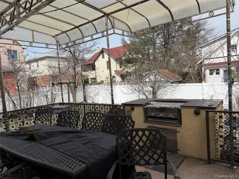 16015 13th Avenue Whitestone NY 11357