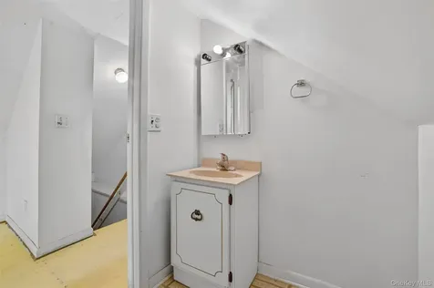 58 Whelan Avenue Croton-on-hudson NY 10520