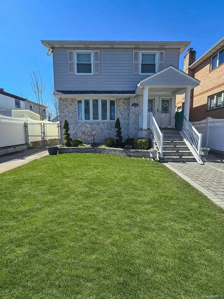 Howard Beach NY 11414
