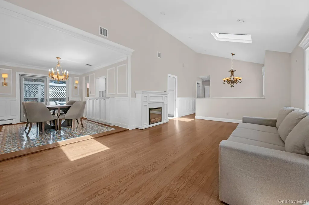 3 Glen Way Cold Spring Harbor NY 11724