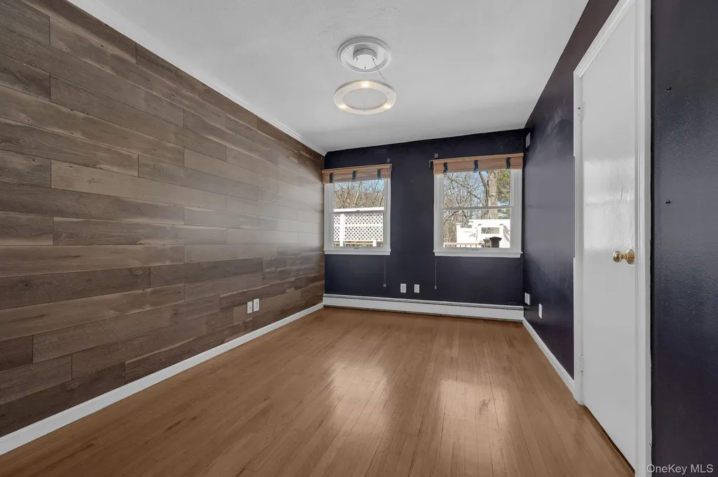 3 Glen Way Cold Spring Harbor NY 11724