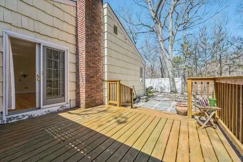 3 Glen Way Cold Spring Harbor NY 11724