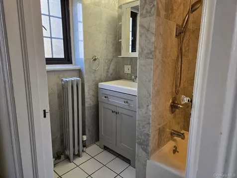 6 Davis Avenue Rye NY 10580