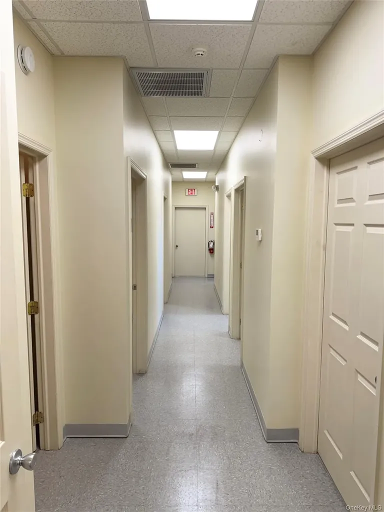 3121 Us Route 9w New Windsor NY 12553