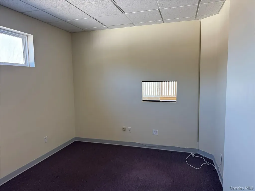 3121 Us Route 9w New Windsor NY 12553