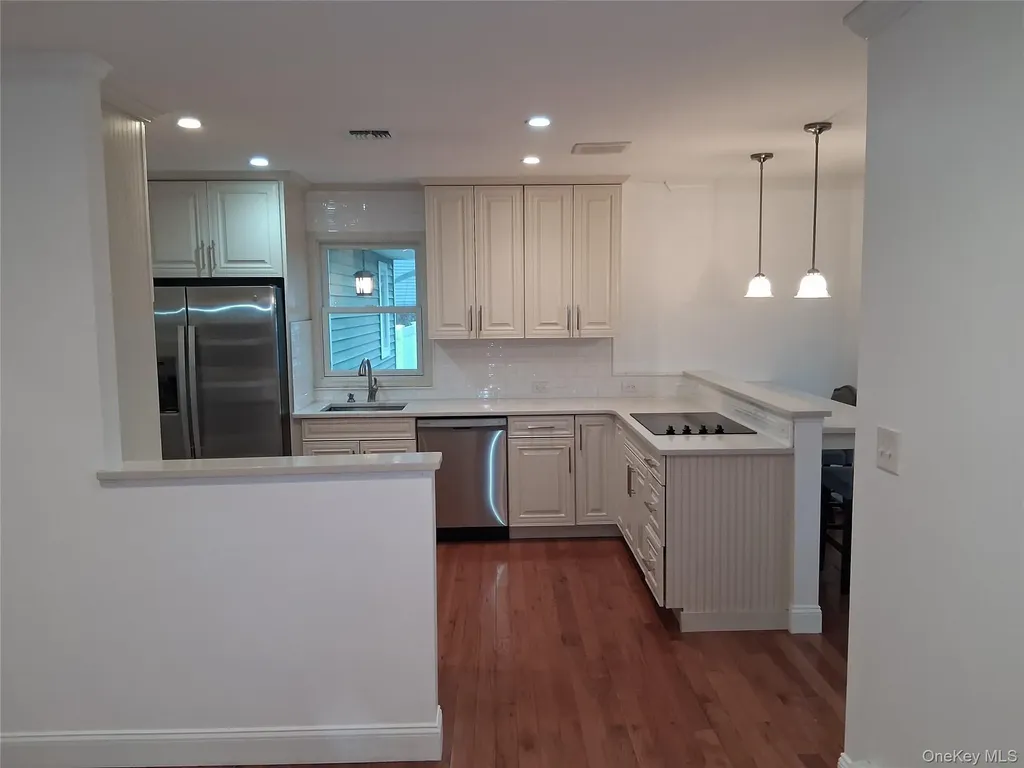 71 Cooks Road East Patchogue NY 11772