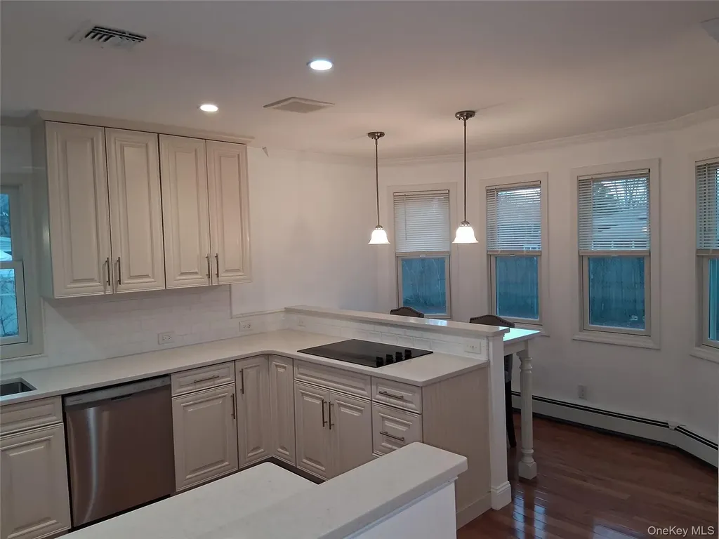 71 Cooks Road East Patchogue NY 11772