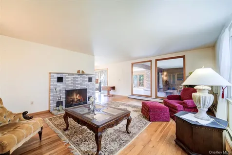 289 Shenandoah Road Hopewell Junction NY 12533