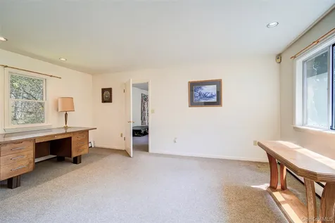 289 Shenandoah Road Hopewell Junction NY 12533