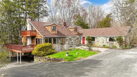 289 Shenandoah Road Hopewell Junction NY 12533