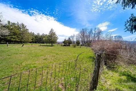 289 Shenandoah Road Hopewell Junction NY 12533