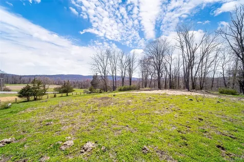 289 Shenandoah Road Hopewell Junction NY 12533