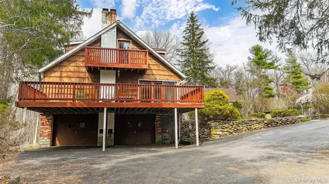 289 Shenandoah Road Hopewell Junction NY 12533