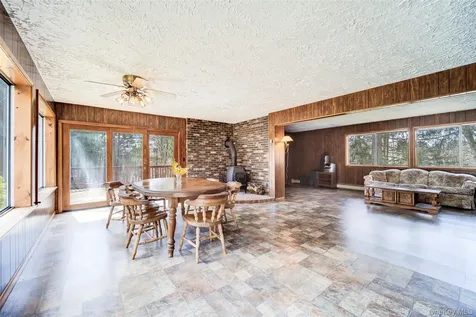 289 Shenandoah Road Hopewell Junction NY 12533