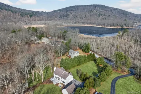 231 Lake Road Pine Plains NY 12567