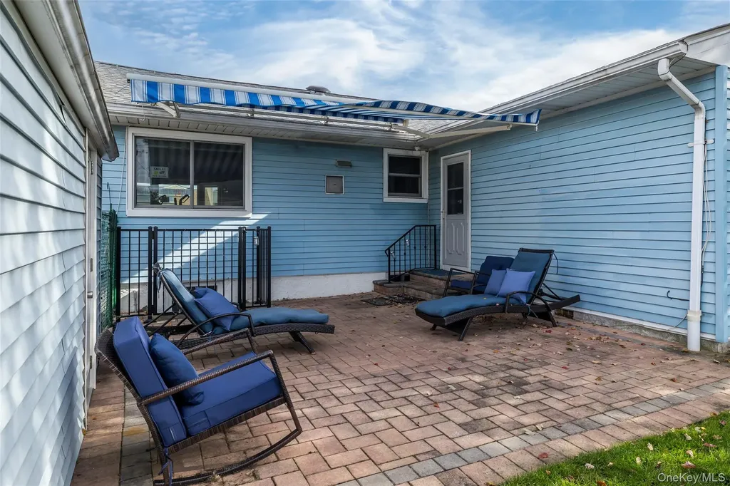 111 Morris Drive East Meadow NY 11554