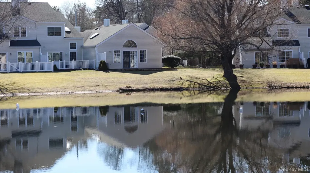 202 Gothic Circle Manorville NY 11949