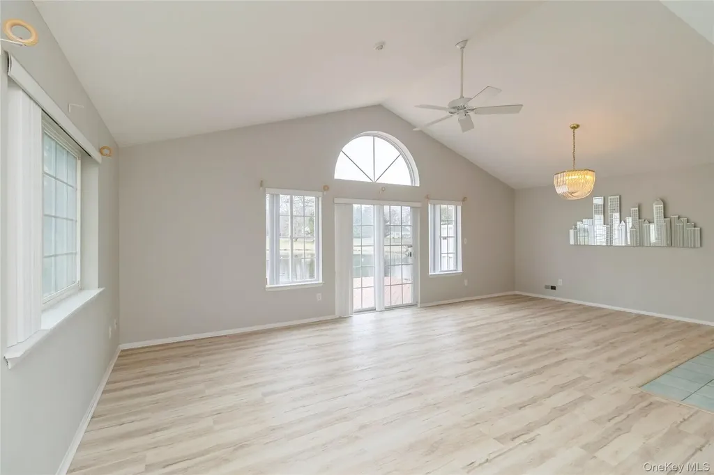 202 Gothic Circle Manorville NY 11949