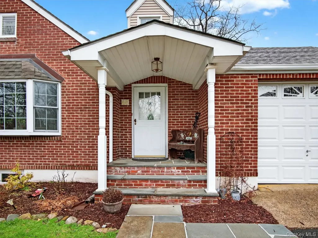 43 Shady Lane Bardonia NY 10954