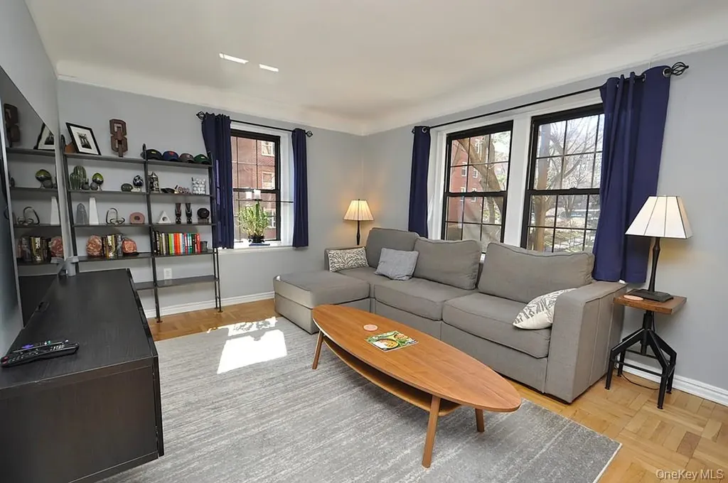 196 Garth Road Scarsdale NY 10583