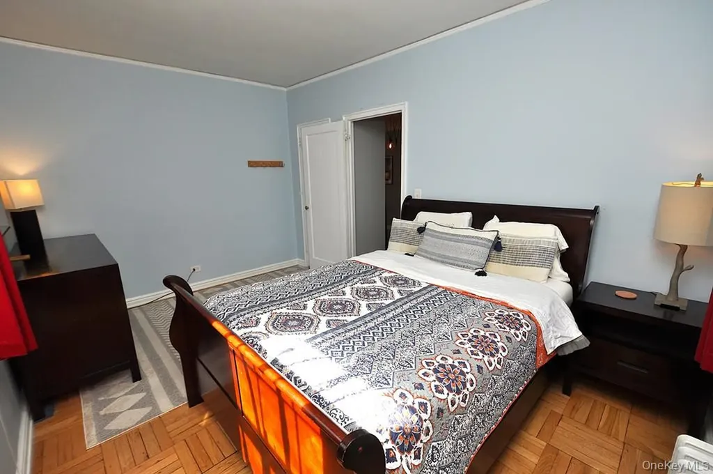 196 Garth Road Scarsdale NY 10583