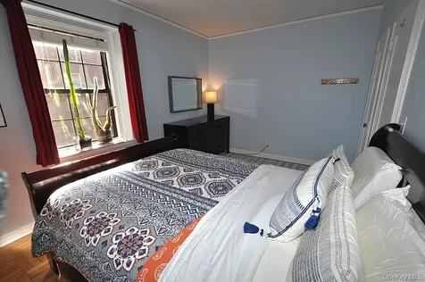 196 Garth Road Scarsdale NY 10583