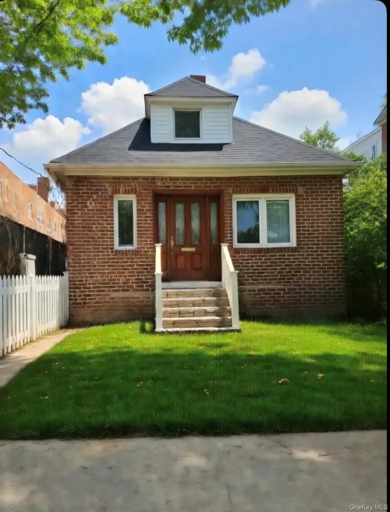 1978 Needham Avenue Bronx NY 10466