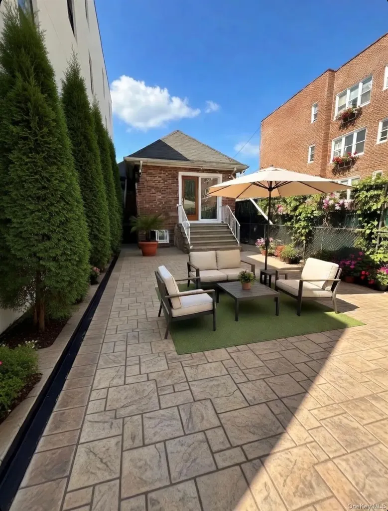 1978 Needham Avenue Bronx NY 10466